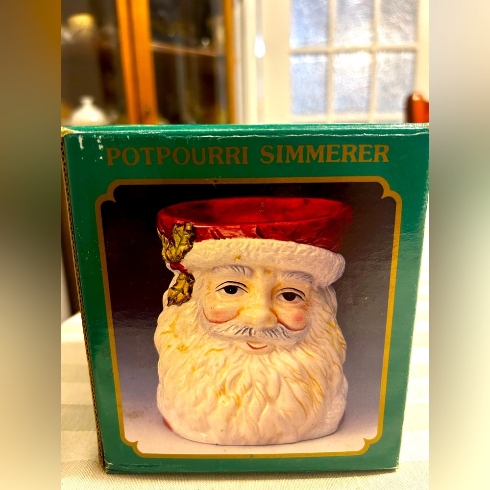 World Bazaars Santa Ceramic Hand Painted Potpourri Simmer